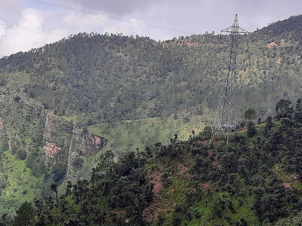 बैतडीको सिद्धनाथ झरना ओझेलमा 